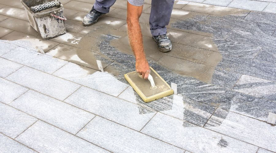 Professional gutter cleaning in Carmel Valley, CA